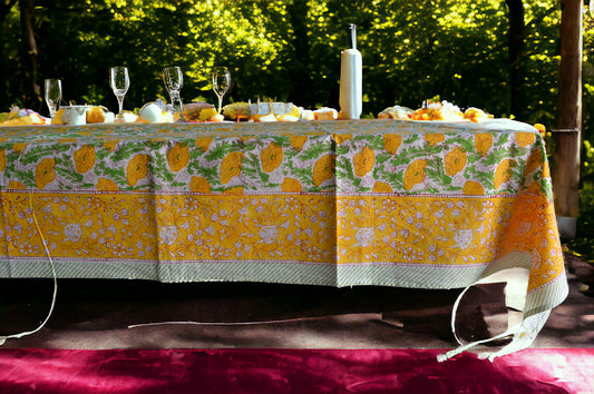 Indian Hand Block Traditional Printed Tablecloth Handmade Cotton Floral 6 Seater Tabletop Decorative for Dinning Table 60 * 90 Inches with Nepkins